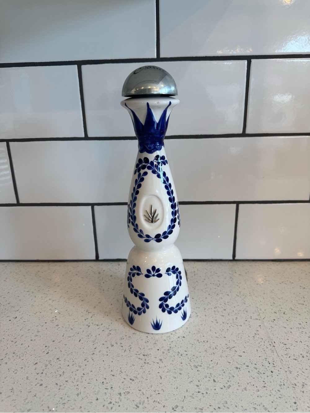 Clase Azul Reposado Empty Ceramic Tequila Bottle Decanter Blue Floral 375 mL